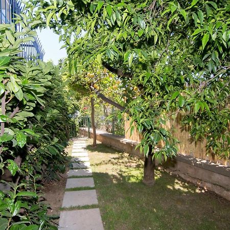 Casa Enza, For Up To 5 People, Sorrento Center Apartment Exterior foto