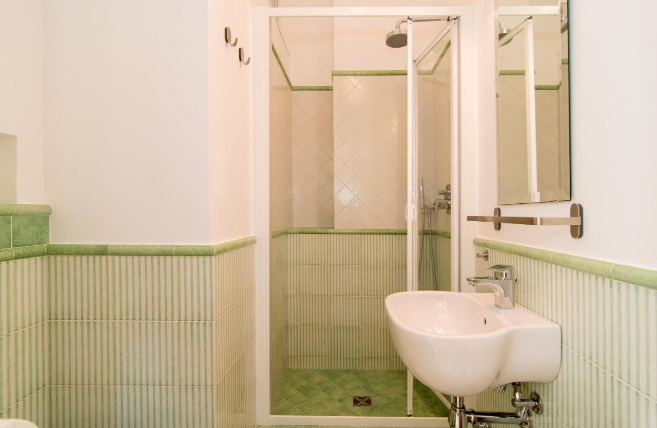 Casa Enza, For Up To 5 People, Sorrento Center Apartment Exterior foto